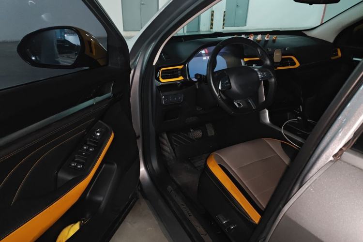 Used Haval F5 2020 1.5T DCT i-Qiu Driver Seat