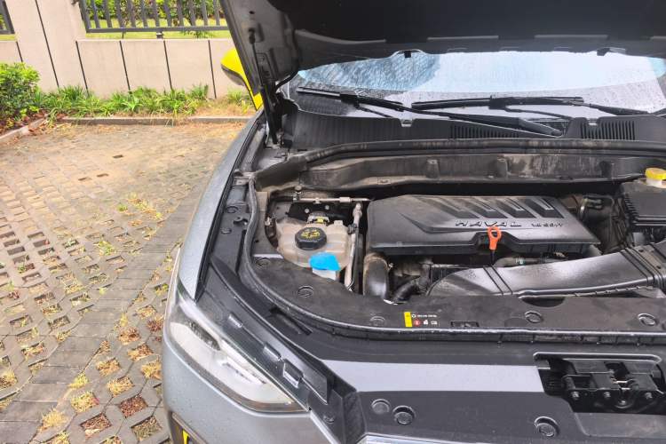 Used Haval F5 2020 1.5T DCT i-Qiu Engine Bay Right