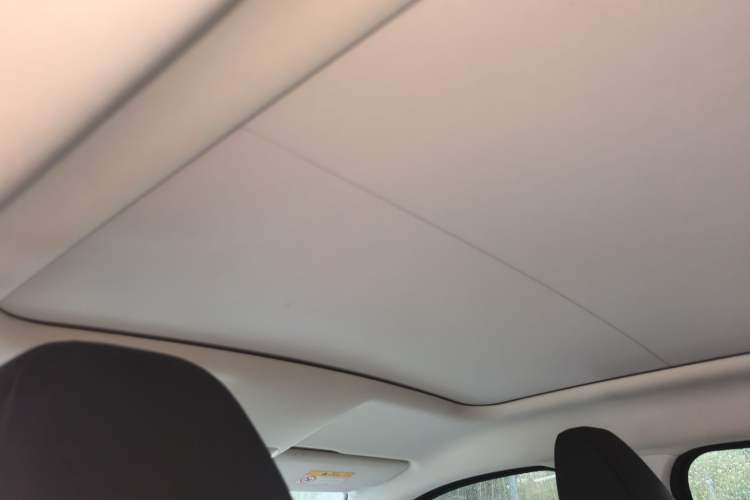 Used Haval F5 2020 1.5T DCT i-Qiu Headliner