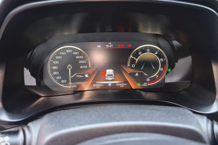 Used Haval F5 2020 1.5T DCT i-Qiu Odometer Close Up
