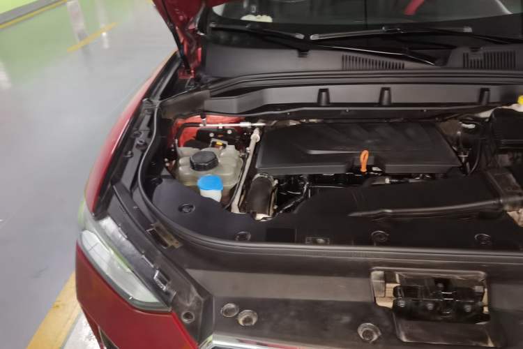 Used Haval F5 2020 1.5T DCT i-Trend Engine Bay Right