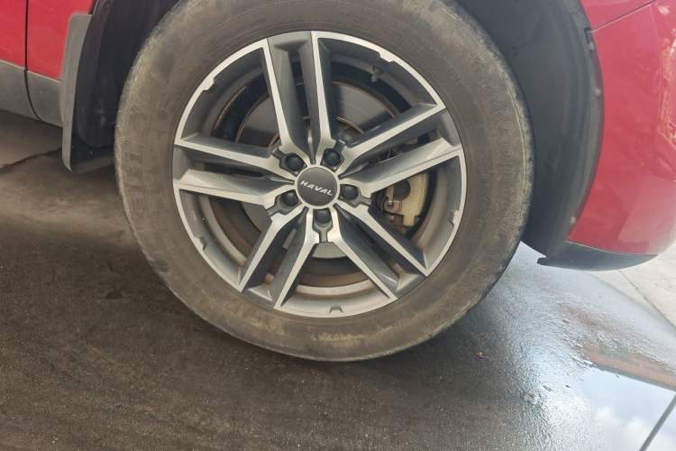 Used Haval F5 2020 1.5T DCT iXuan Exterior 1