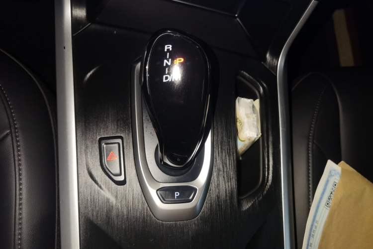 Used Haval F5 2020 1.5T DCT i-Trend Gear Lever