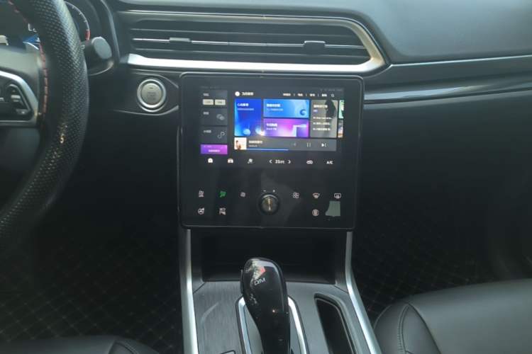 Used Haval F5 2020 1.5T DCT i-Trend Audio And AC Panel