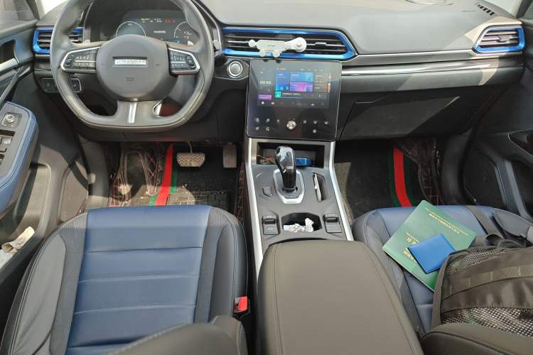 Used Haval F5 2020 1.5T DCT iXuan Center Console