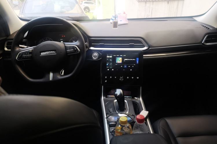 Used Haval F5 2020 1.5T DCT iXuan Center Console