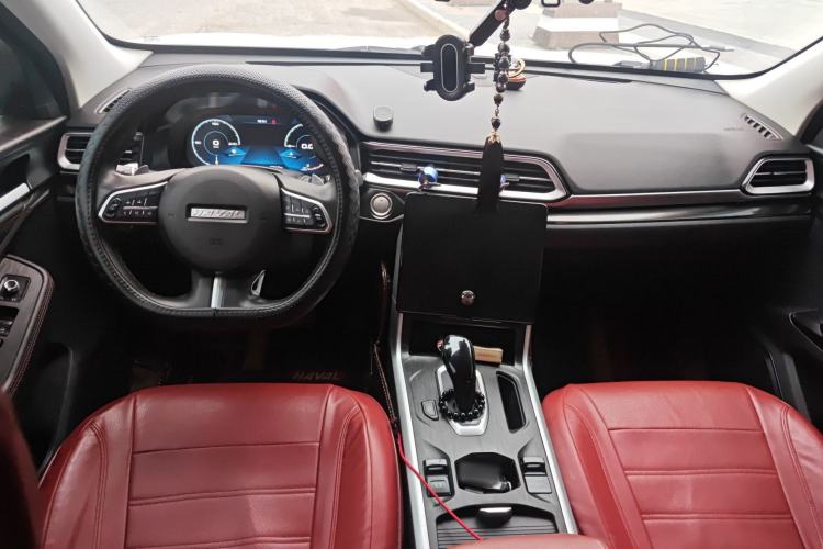 Used Haval F5 2020 1.5T DCT iXuan Center Console