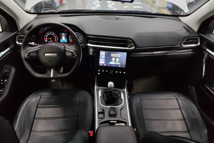 Used Haval F5 2020 1.5T Manual iCool Center Console