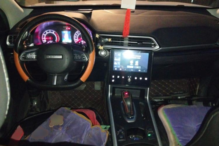 Used Haval F5 2020 1.5T DCT Type I Center Console