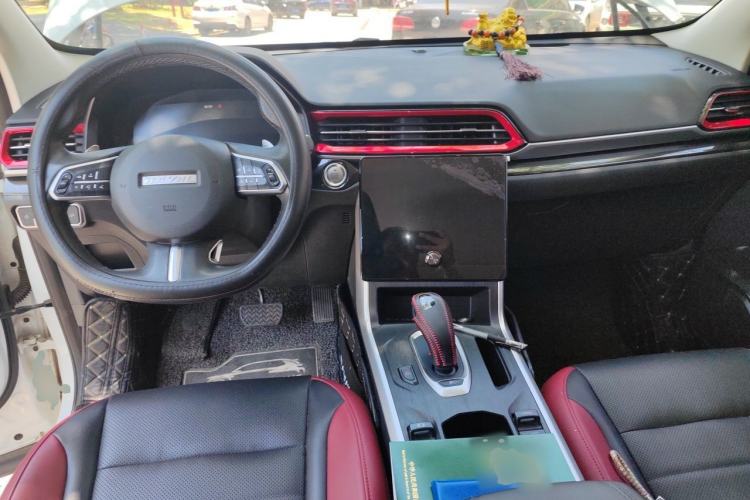 Used Haval F5 2020 1.5T DCT iXuan Center Console