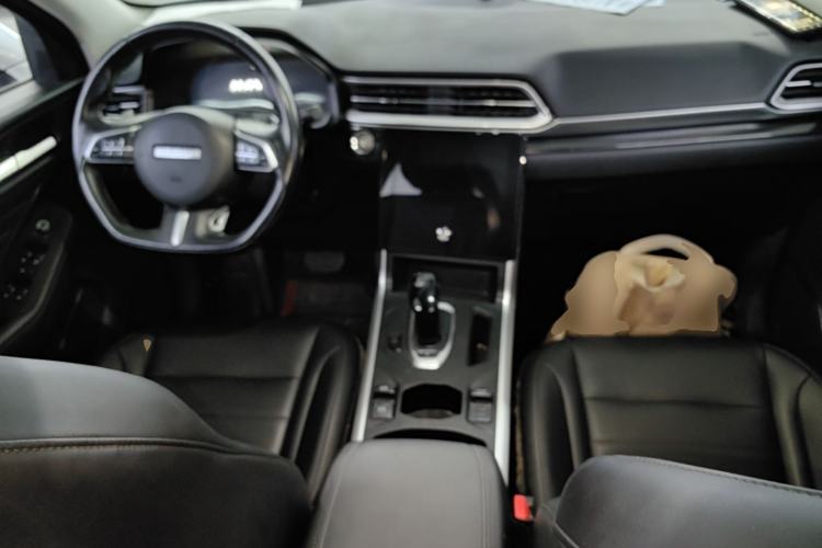Used Haval F5 2020 1.5T DCT iXuan Center Console