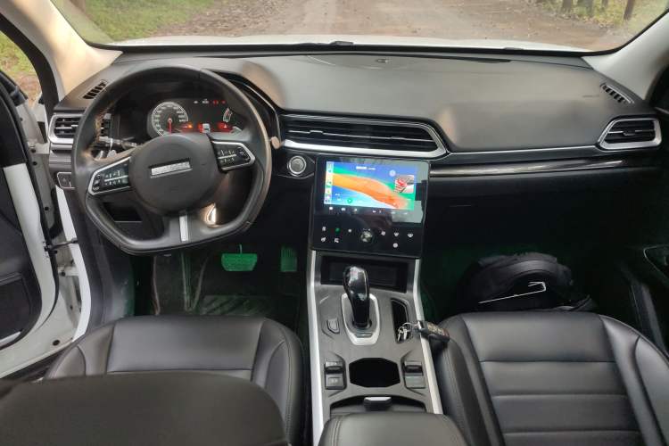 Used Haval F5 2020 1.5T DCT iXuan Center Console