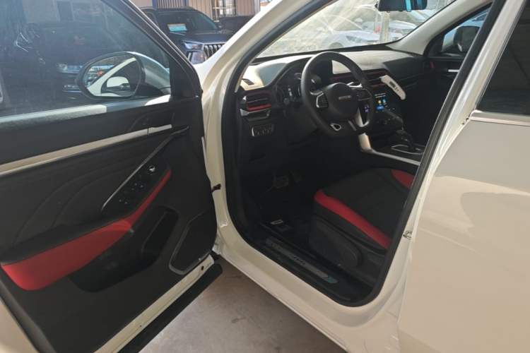 Used Haval F5 2020 1.5T DCT Type I Driver Seat