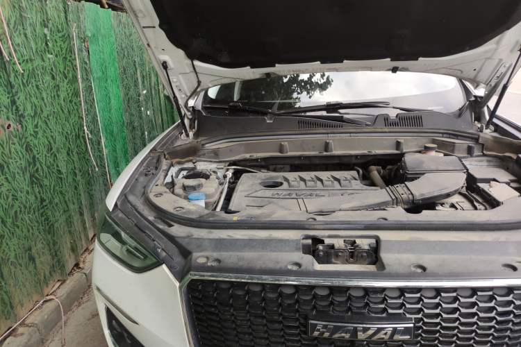 Used Haval F5 2020 1.5T DCT Type I Engine Bay Right