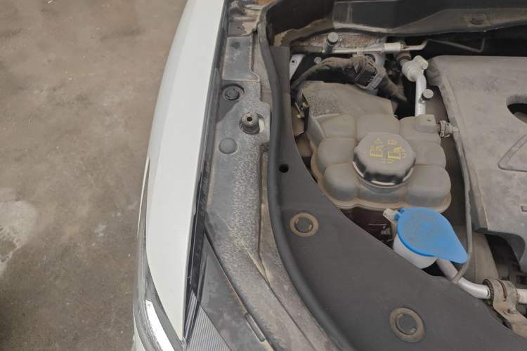 Used Haval F5 2020 1.5T DCT iXuan Engine Bay Right