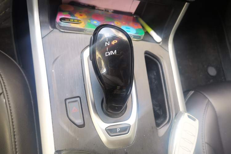 Used Haval F5 2020 1.5T DCT iXuan Gear Lever