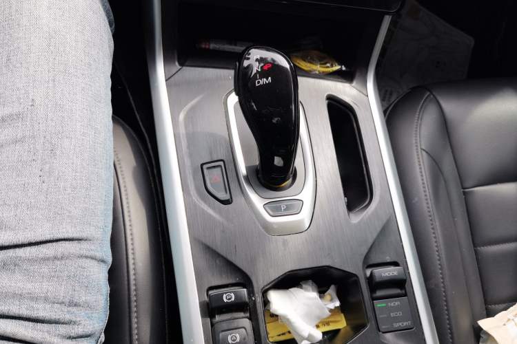 Used Haval F5 2020 1.5T DCT Type I Gear Lever
