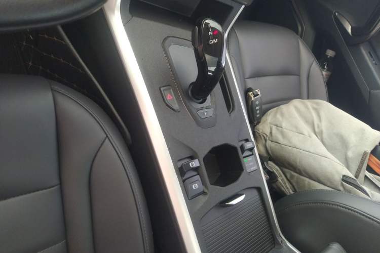 Used Haval F5 2020 1.5T DCT i-Trend Gear Lever