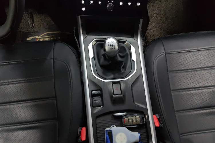 Used Haval F5 2020 1.5T Manual iCool Gear Lever