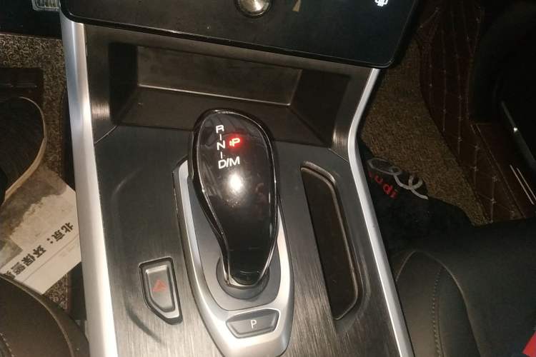 Used Haval F5 2020 1.5T DCT Type I Gear Lever
