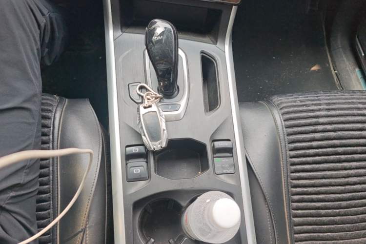 Used Haval F5 2020 1.5T DCT i-Trend Gear Lever
