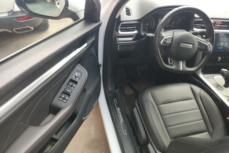 Used Haval F5 2020 1.5T DCT Type I Interior 3
