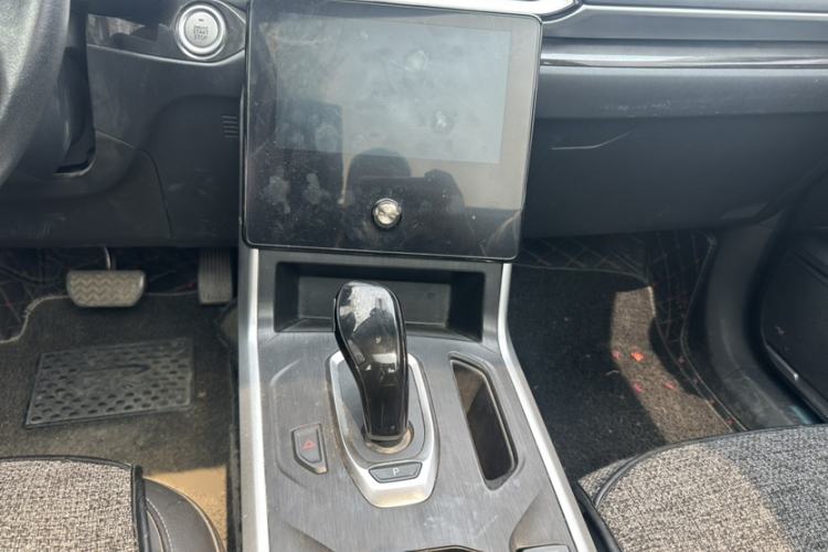 Used Haval F5 2020 1.5T DCT Type I Interior 4