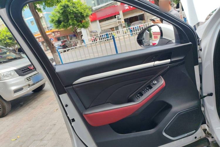 Used Haval F5 2020 1.5T Manual iCool Interior 7
