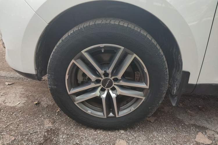 Used Haval F5 2020 1.5T DCT iXuan Left Front Wheel Hub