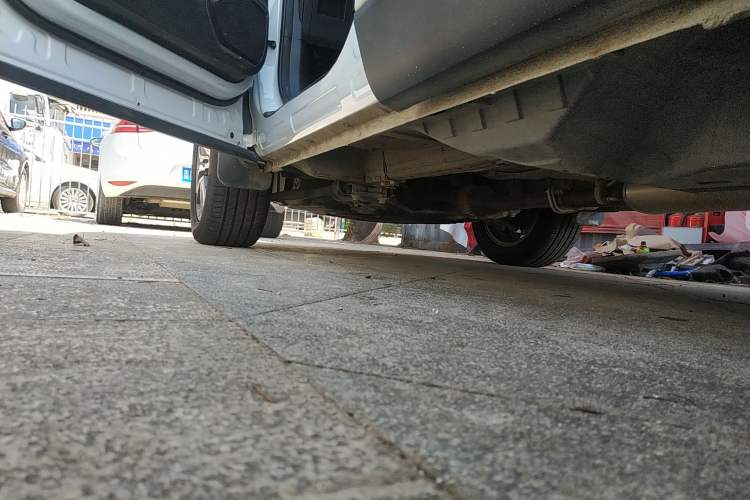 Used Haval F5 2020 1.5T DCT Type I Left Side Sill