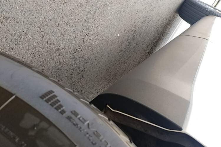 Used Haval F5 2020 1.5T DCT iXuan Left Side Sill