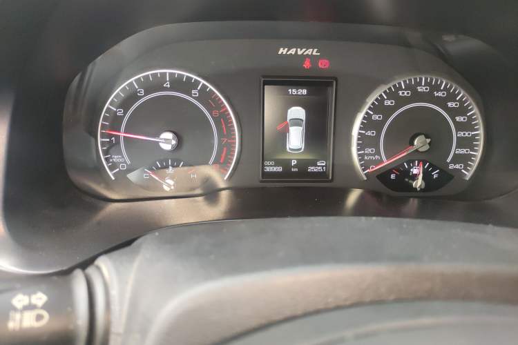 Used Haval F5 2020 1.5T DCT Type I Odometer Close Up
