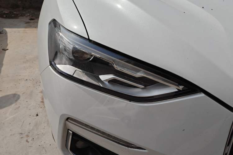 Used Haval F5 2020 1.5T DCT iXuan Right Front Headlight