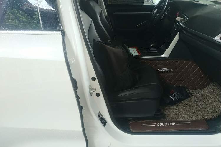 Used Haval F5 2020 1.5T DCT Type I Right Front Seat