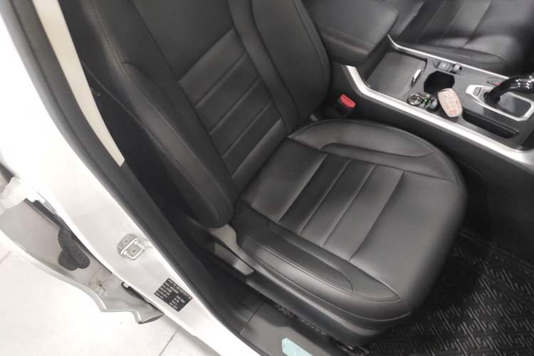Used Haval F5 2020 1.5T DCT Type I Right Front Seat