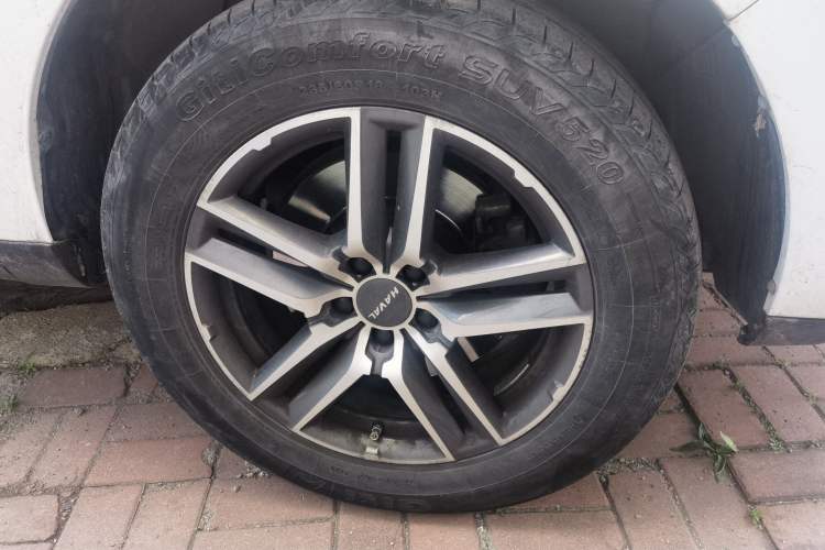 Used Haval F5 2020 1.5T DCT iXuan Right Front Wheel Hub