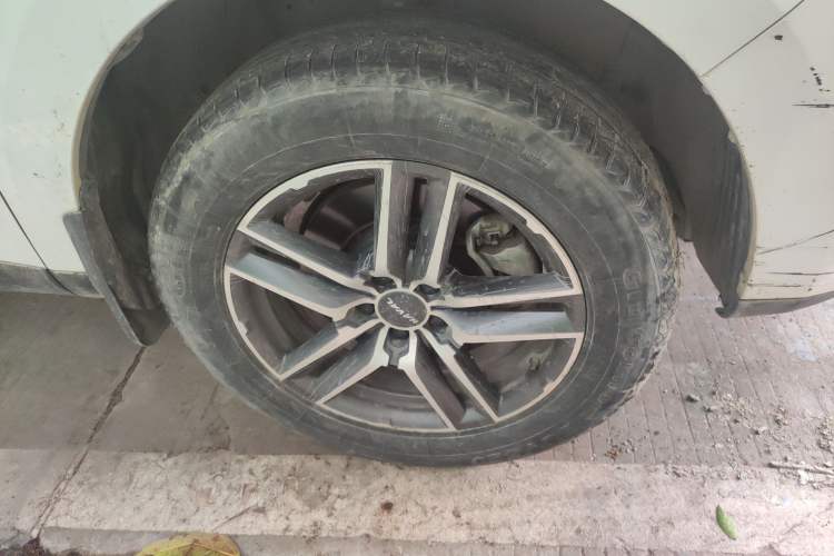 Used Haval F5 2020 1.5T DCT Type I Right Front Wheel Hub