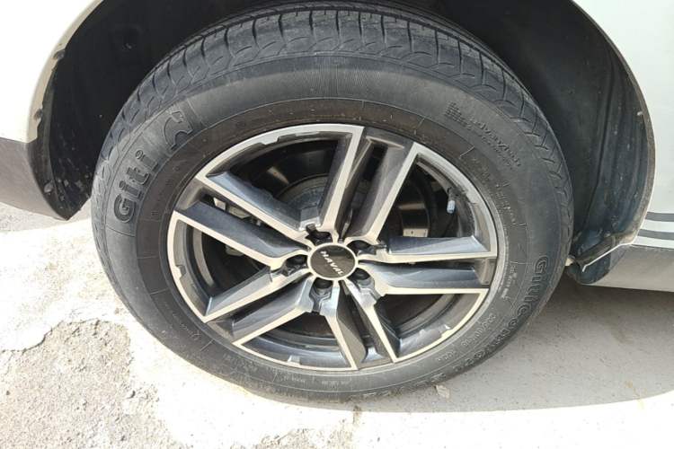 Used Haval F5 2020 1.5T DCT iXuan Right Rear Wheel Hub