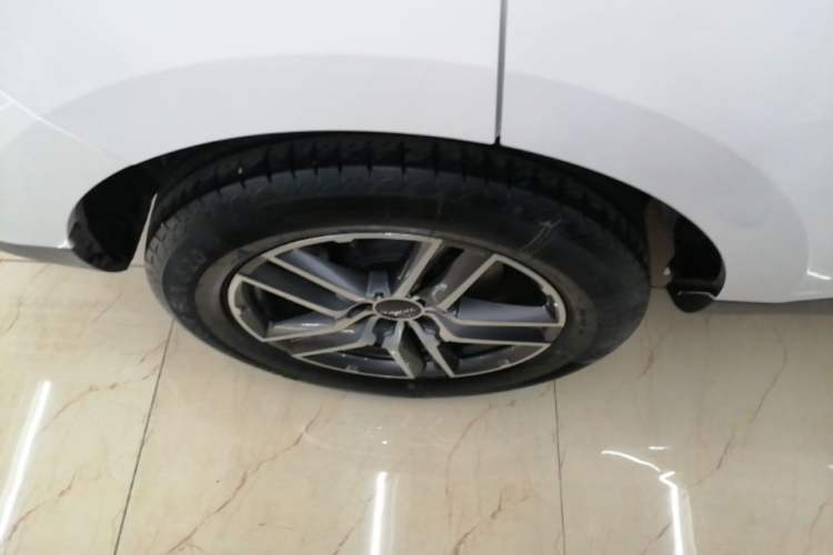 Used Haval F5 2020 1.5T DCT iXuan Right Rear Wheel Hub