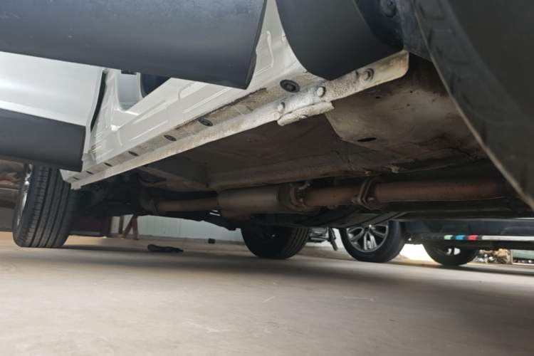 Used Haval F5 2020 1.5T DCT Type I Right Side Sill