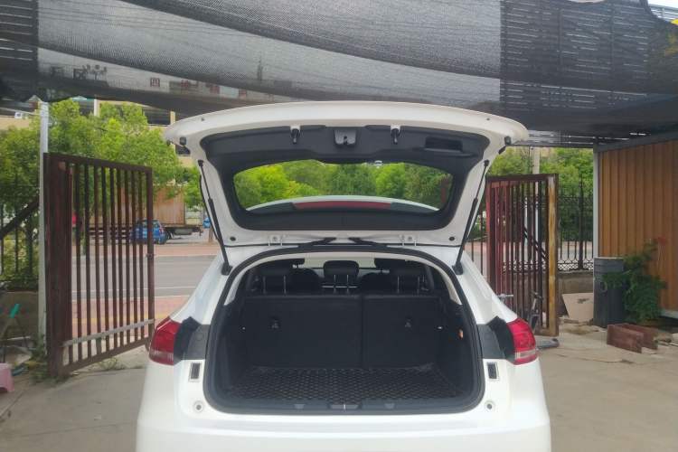 Used Haval F5 2020 1.5T DCT i-Trend Trunk