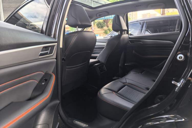 Used Haval F7 2021 1.5T Two-Wheel Drive iXuan Interior 5