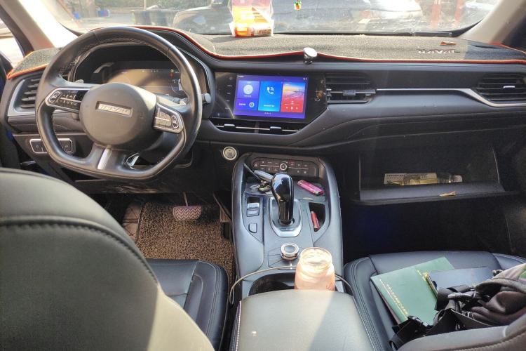 Used Haval F7 2020 1.5T Two-Wheel Drive i-Trend Center Console