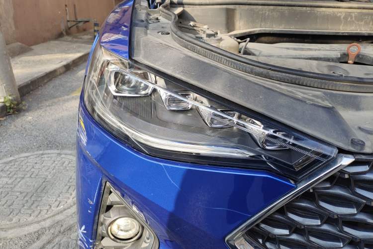 Used Haval F7 2020 1.5T Two-Wheel Drive i-Trend Right Front Headlight