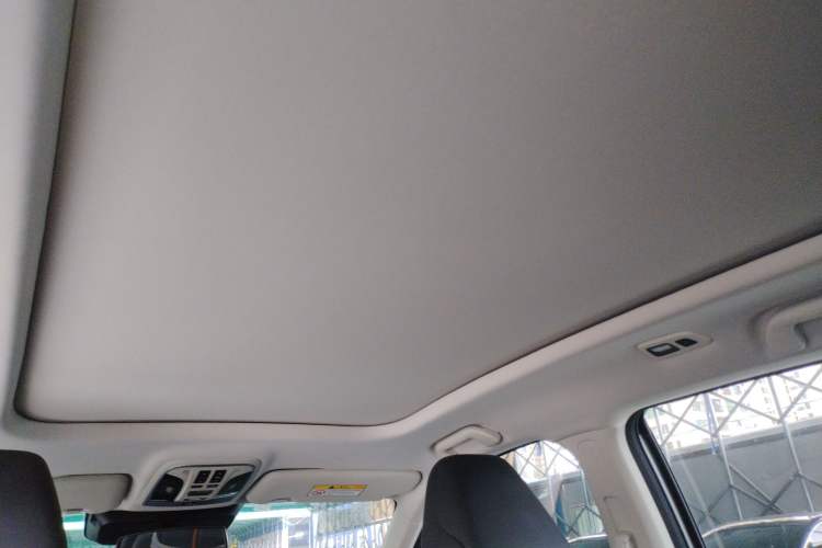 Used Haval F7 2021 1.5T Two-Wheel Drive i-Type Headliner