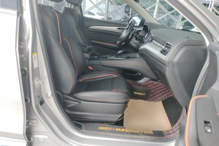 Used Haval F7 2021 1.5T Two-Wheel Drive i-Type Right Front Seat