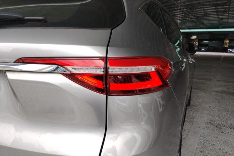 Used Haval F7 2021 1.5T Two-Wheel Drive i-Type Right Rear Taillight