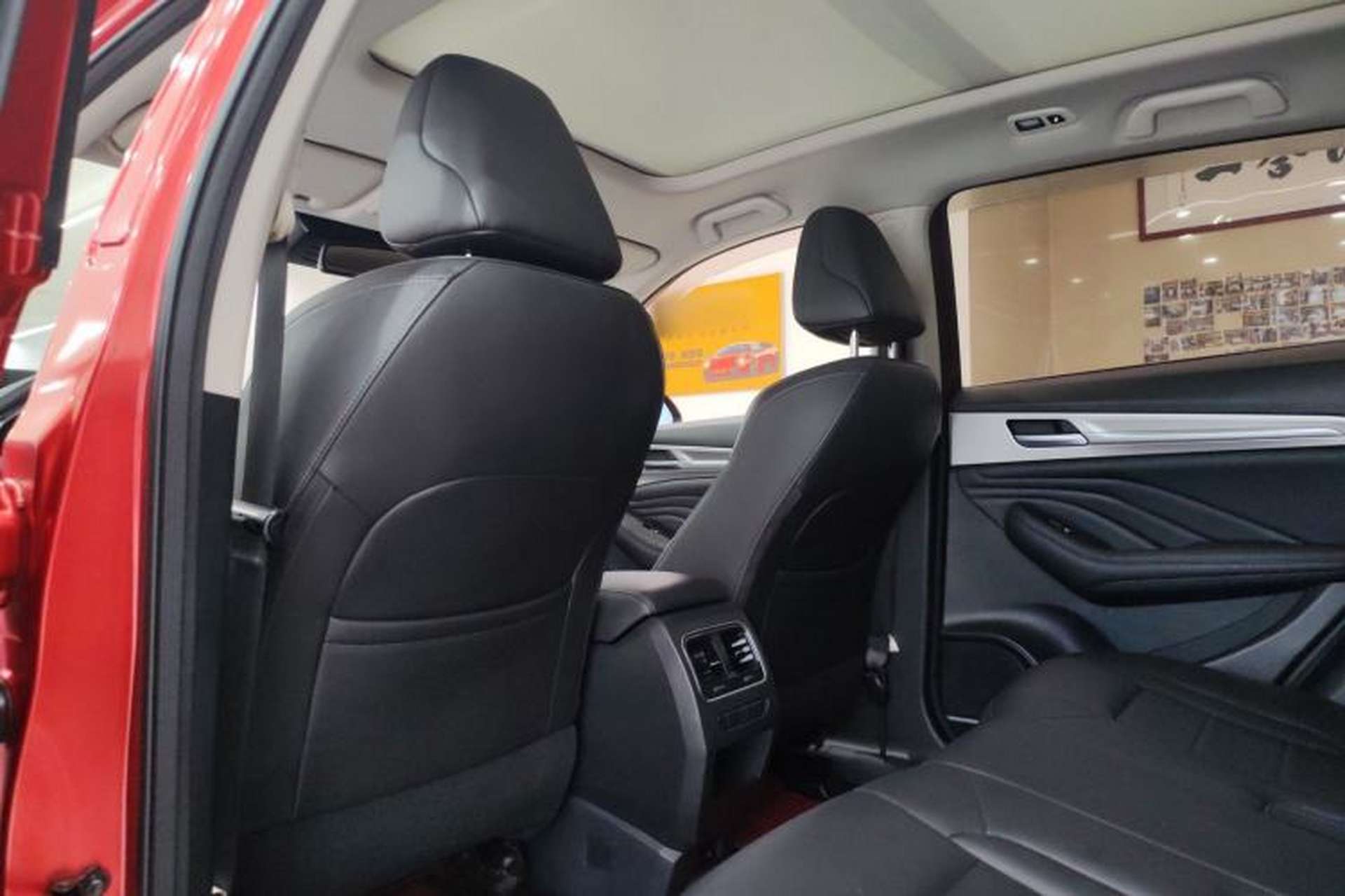 Used Haval F7 2019 2.0T Two-Wheel-Drive i-Van China VI Standard Headliner
