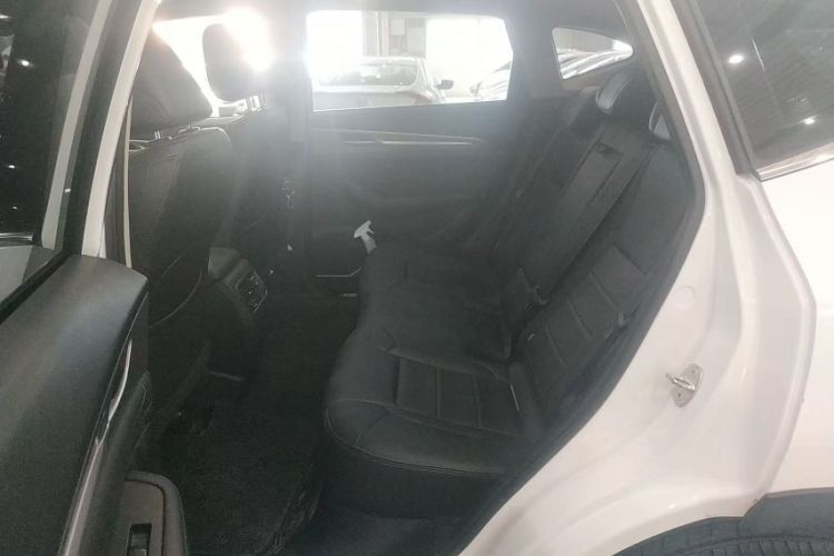 Used Haval F7 2019 1.5T Two-Wheel-Drive i-Type China VI Standard Interior 3