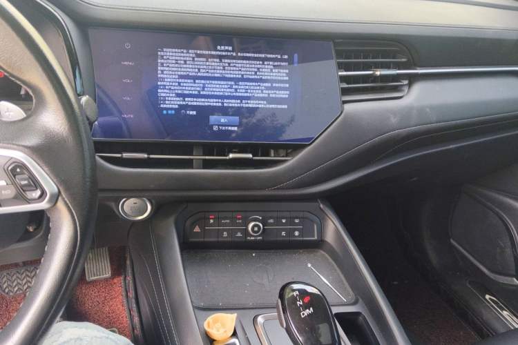 Used Haval F7 2019 1.5T Two-Wheel Drive i-Trend China VI Standard Audio And AC Panel